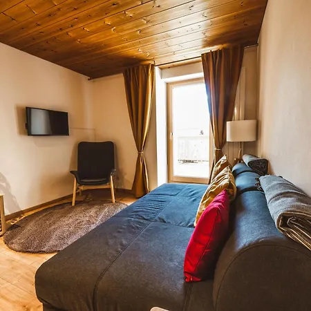 Appartement 1 2 3 *